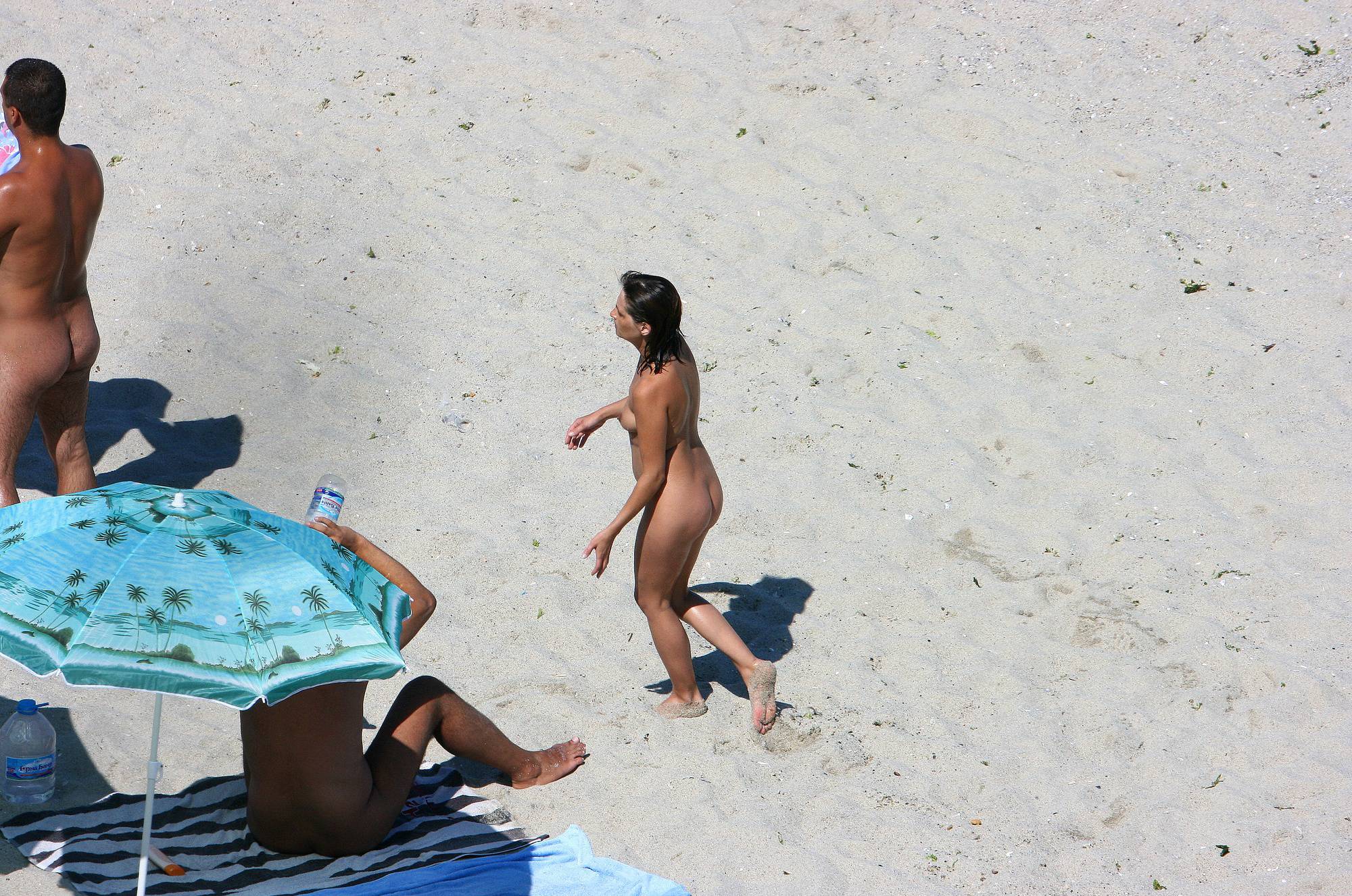 Pure Naturism Gallery Bulgarian Girl's Paint-Over - 2
